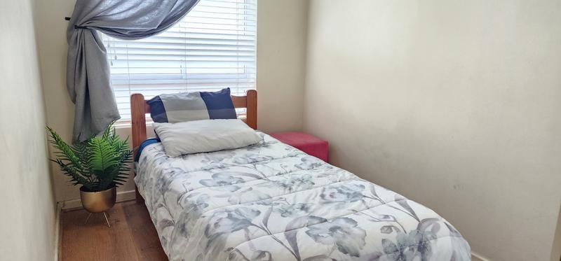 2 Bedroom Property for Sale in Milnerton Central Western Cape